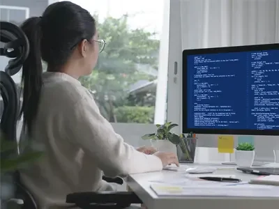 young_asian_woman_working_computer_data_science_coding-400x300-1